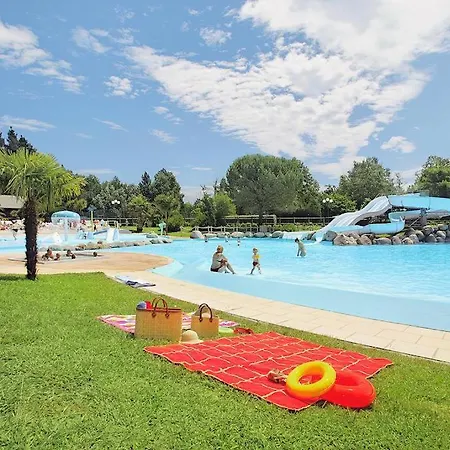 Camping Le Ruisseau ***** - Maeva Camping Campingplatz Bidart