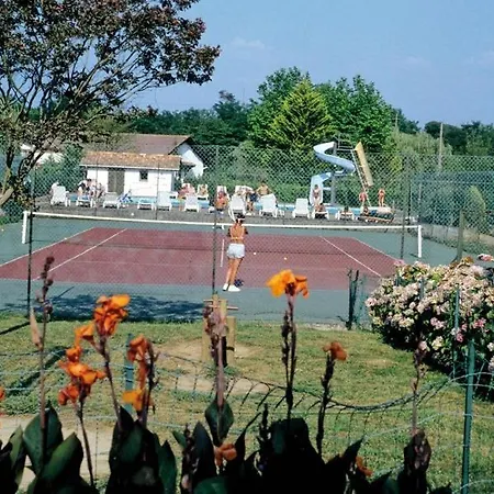 Camping Le Ruisseau ***** - Maeva Camping Campingplatz Bidart