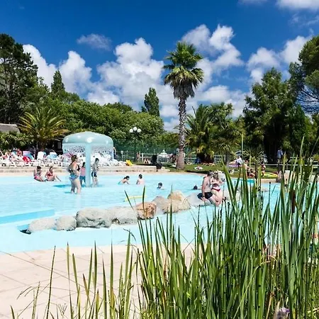 Camping Le Ruisseau ***** - Maeva Camping